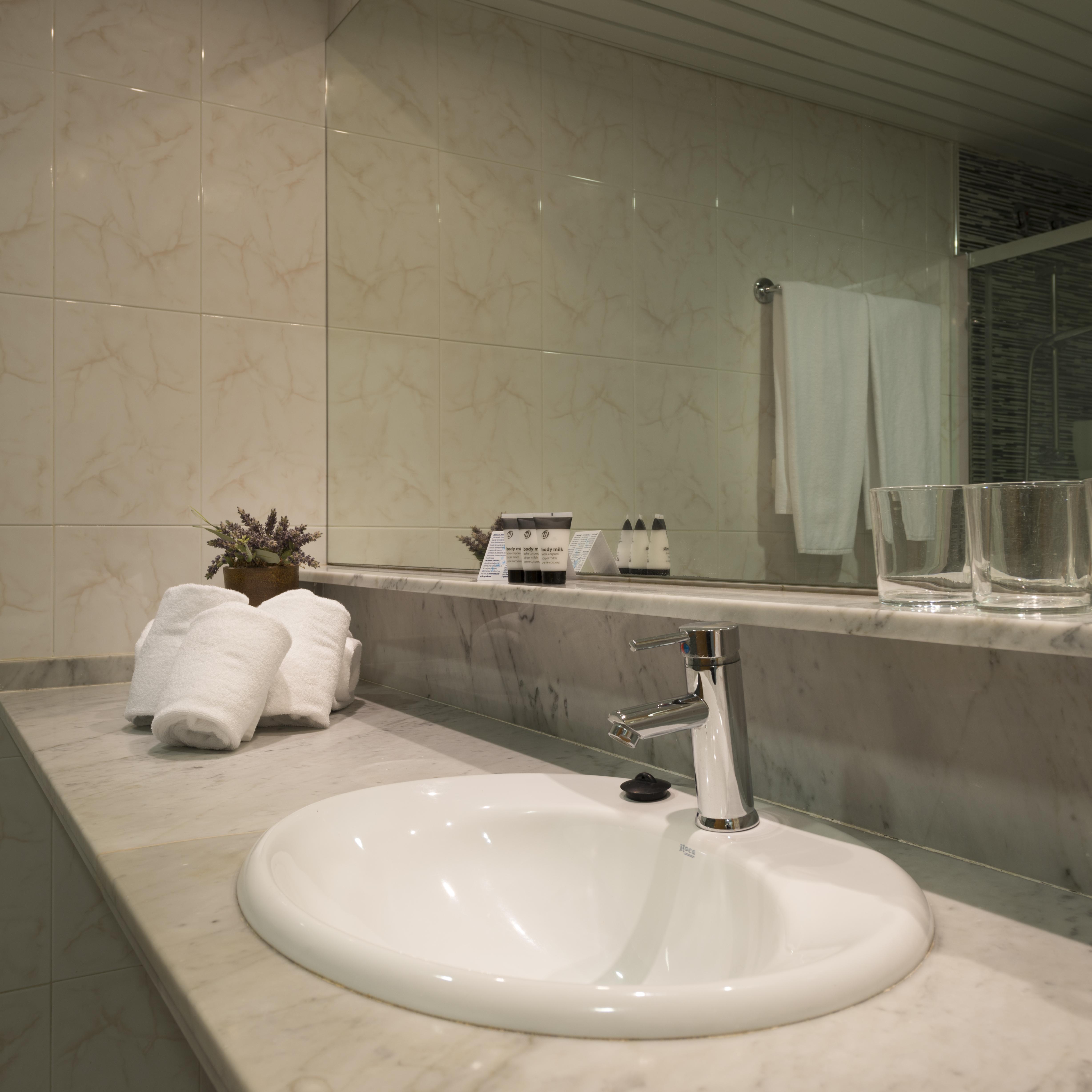 Alexandra Aparthotel Benstarhotelgroup Tarragona Eksteriør bilde