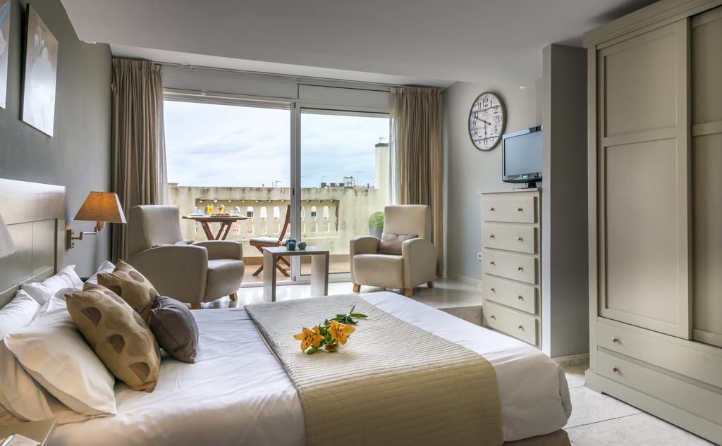Alexandra Aparthotel Benstarhotelgroup Tarragona Rom bilde